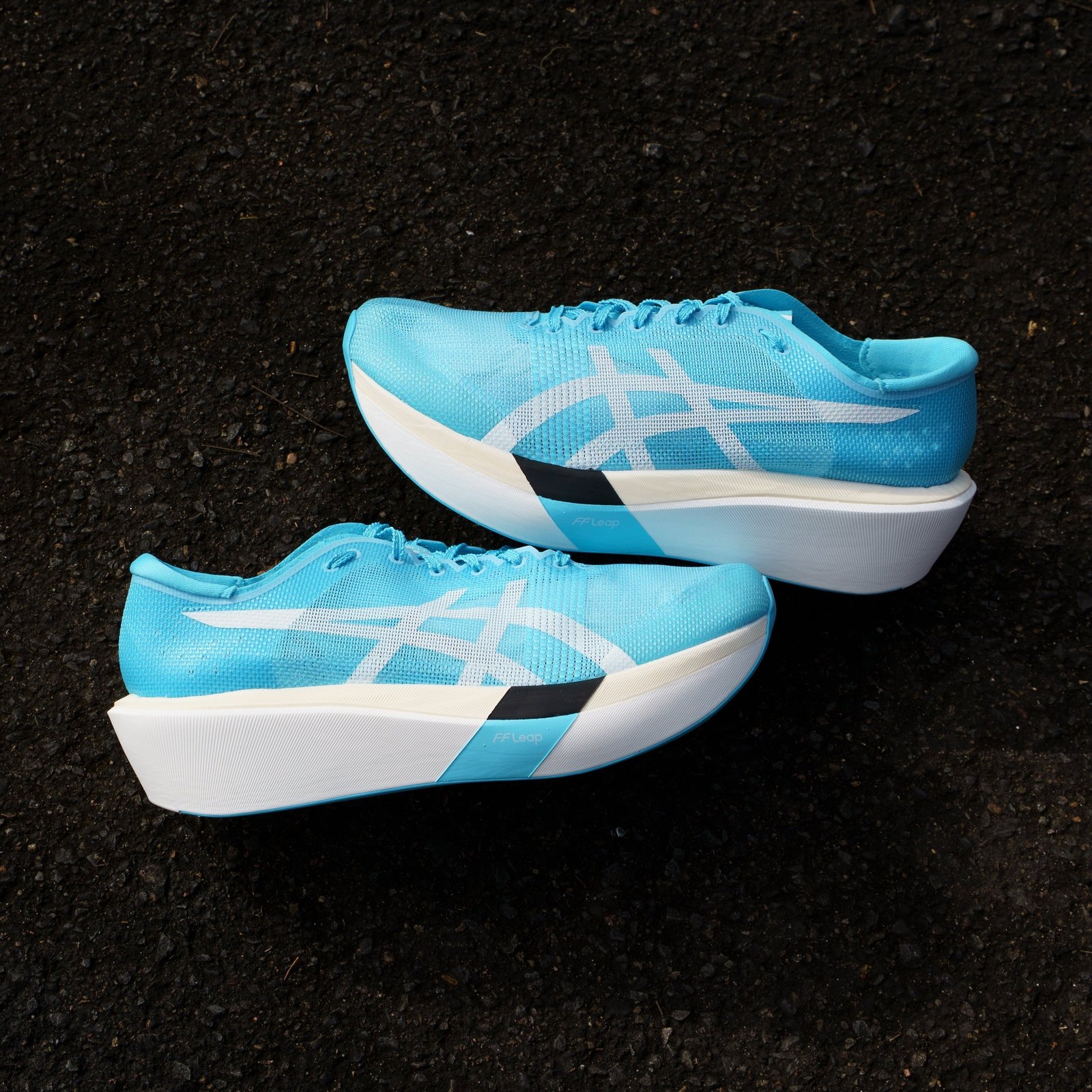 Unisex ASICS Metaspeed Sky Tokyo - Image 3
