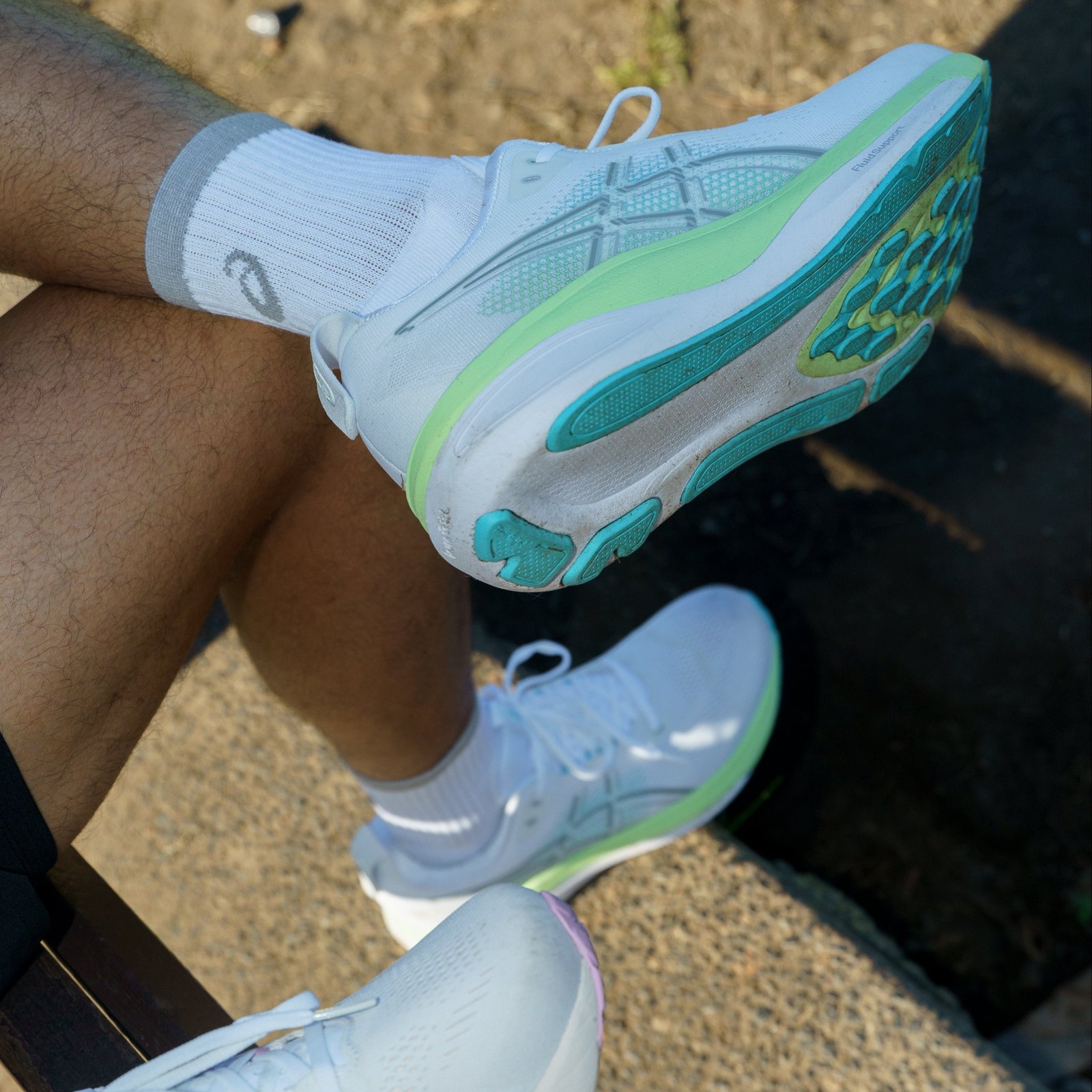 Mens ASICS GEL-Kayano 33 - Image 3