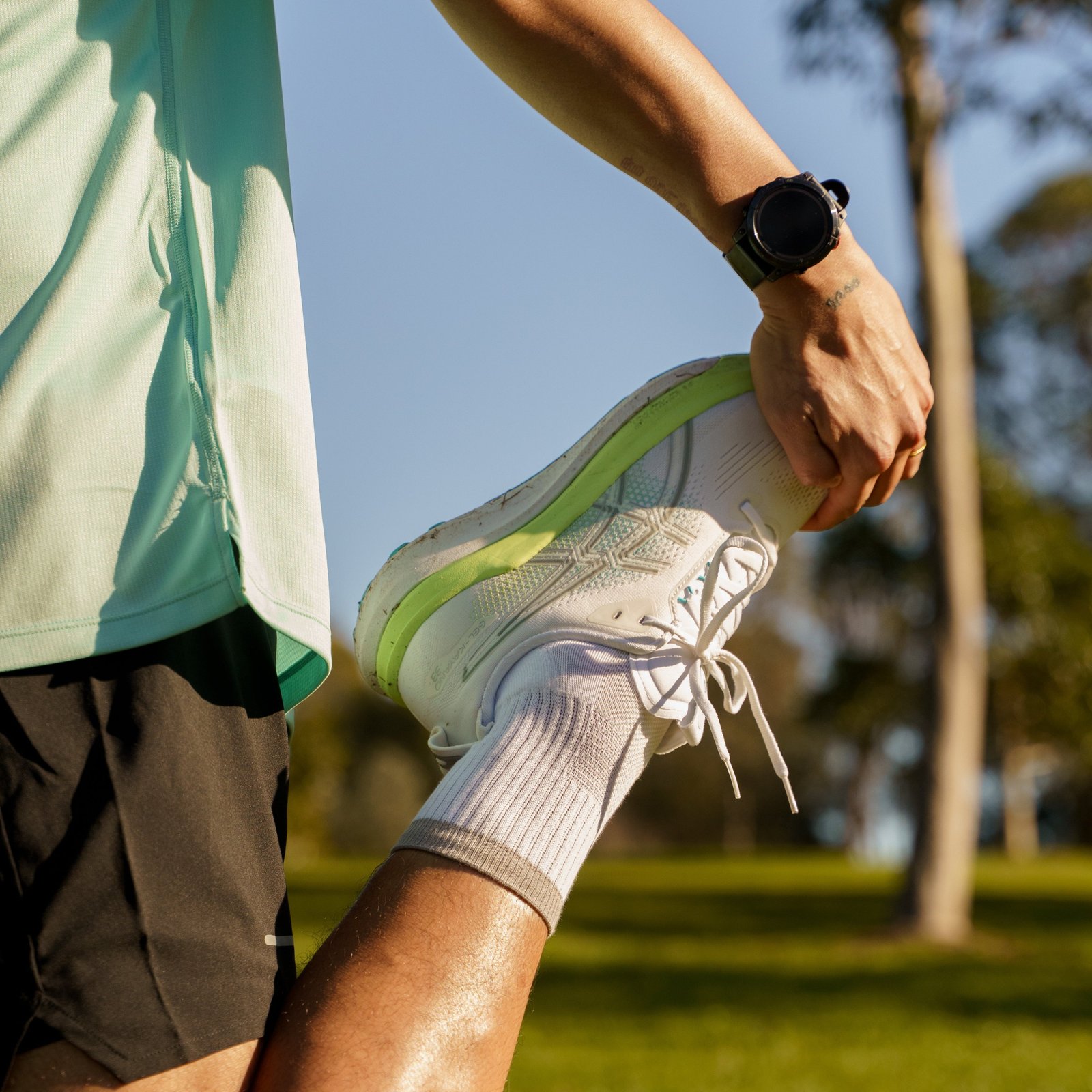 Mens ASICS GEL-Kayano 33 - Image 2