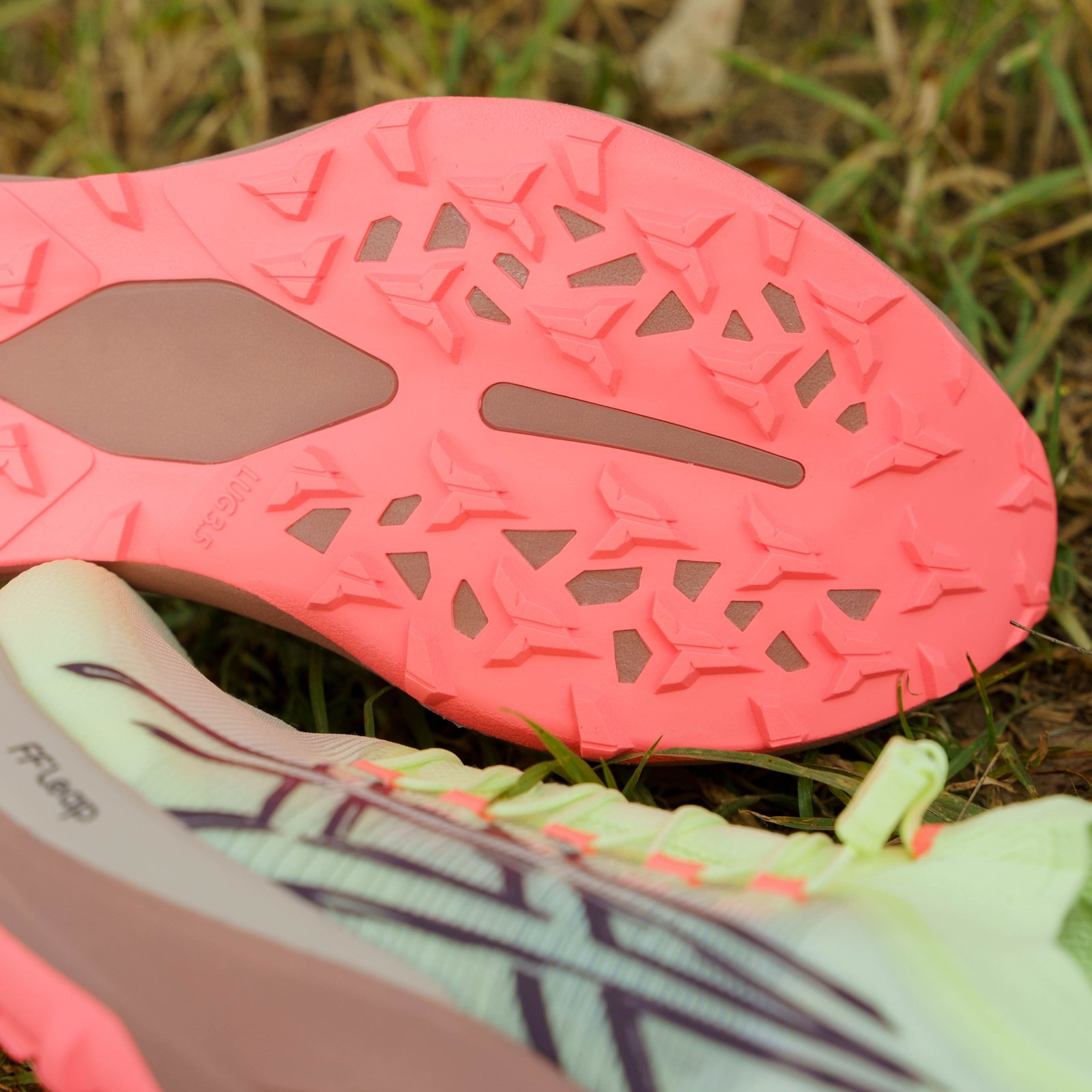 Unisex ASICS Metafuji Trail 2 - Image 4
