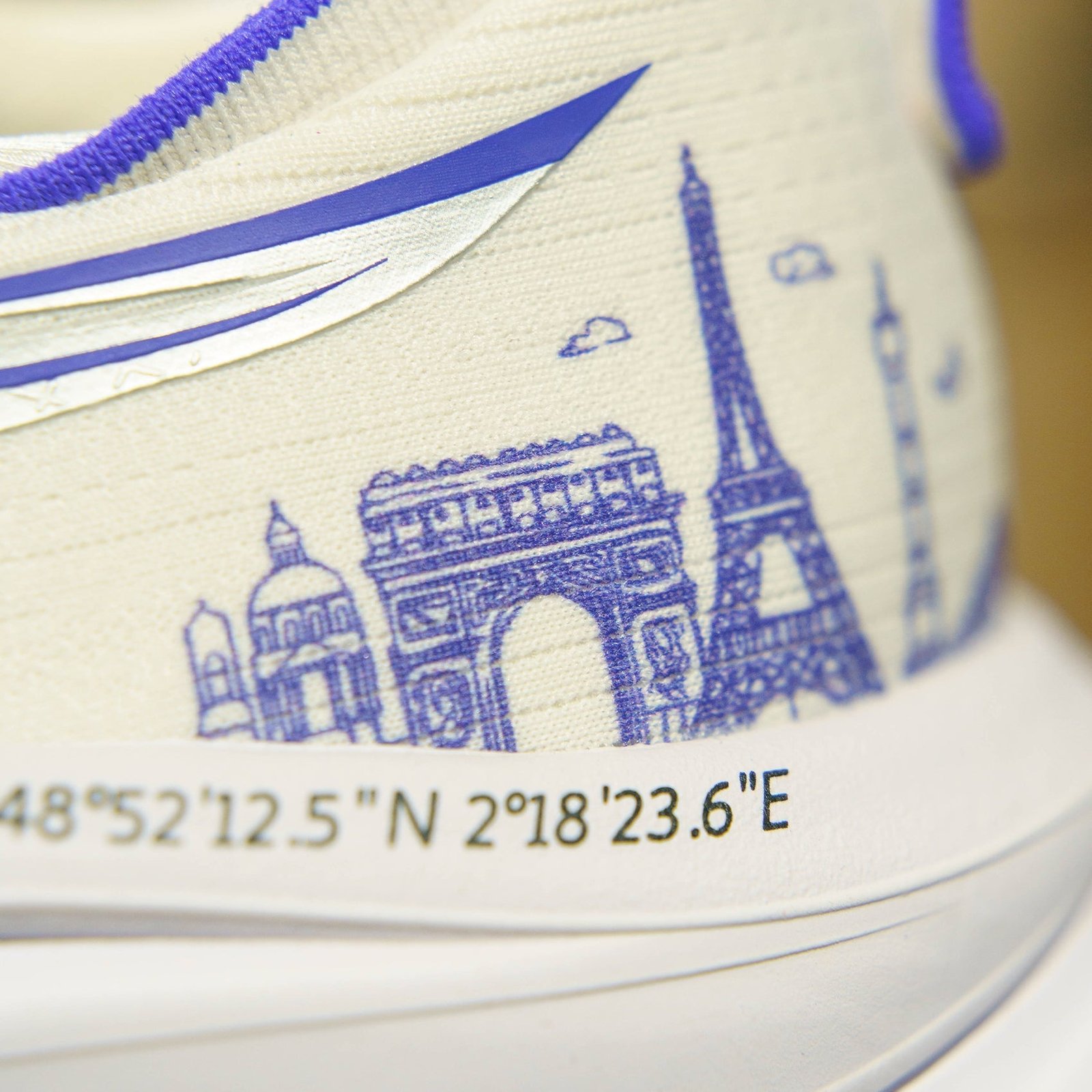 Unisex ASICS GEL-Nimbus 28 Paris - Image 5
