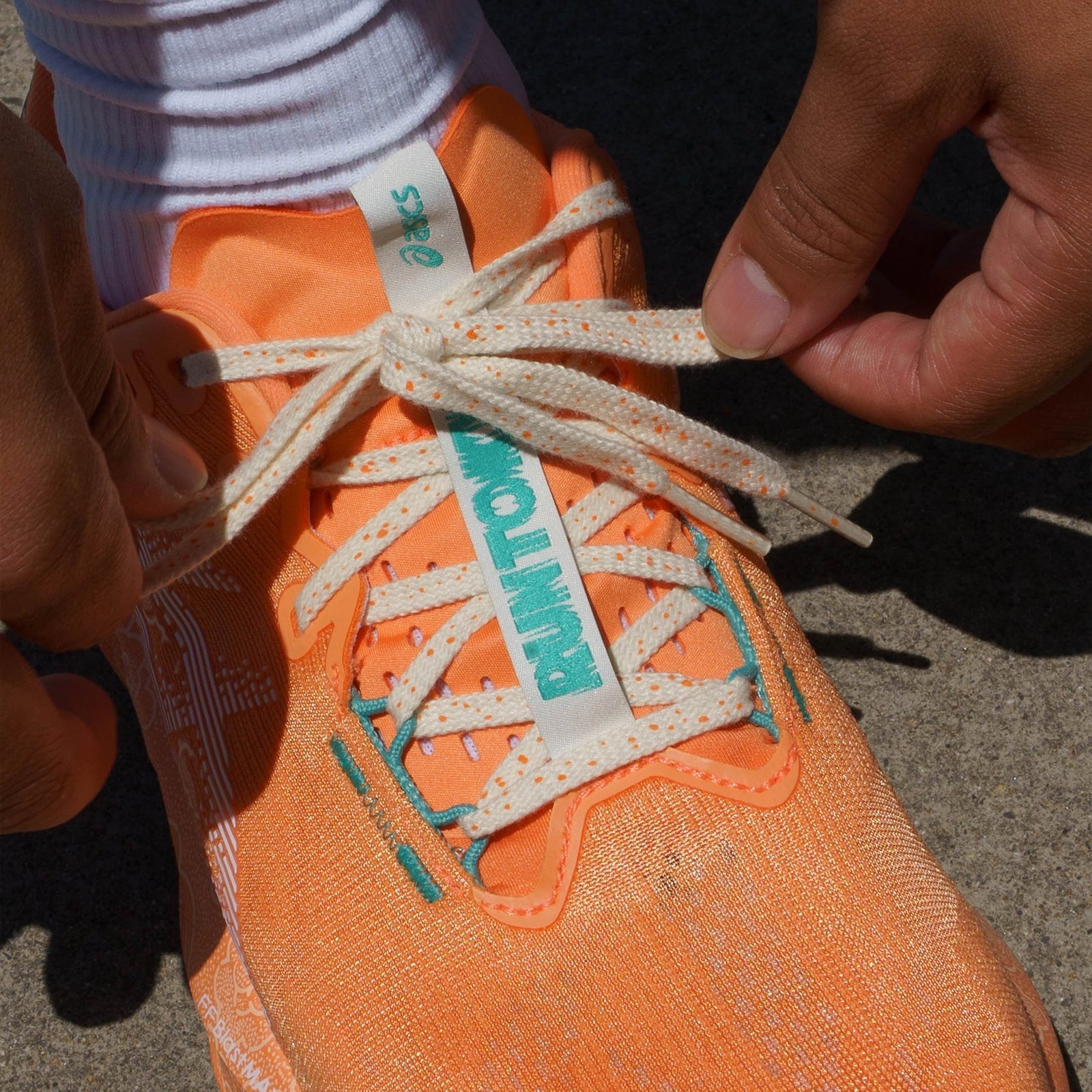 Unisex ASICS Novablast 5 Tokyo - Image 4