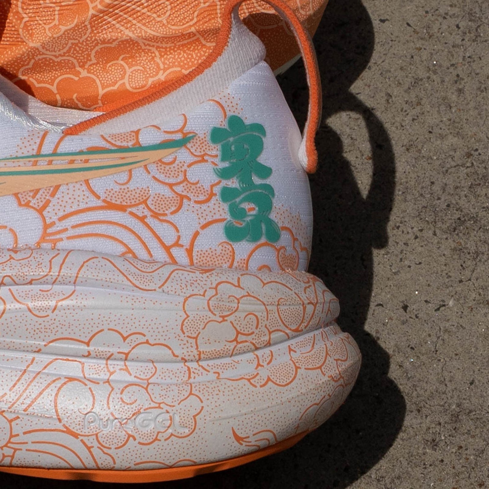 Unisex ASICS GEL-Nimbus 28 Tokyo - Image 3