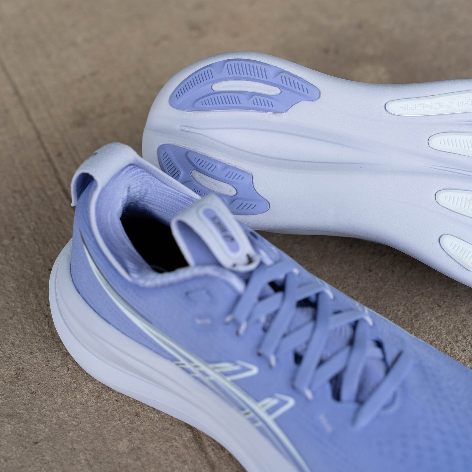 Womens ASICS GEL-Nimbus 28 - Image 3